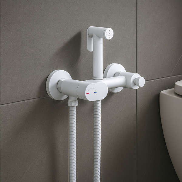 Изображение товара Унитаз напольный Lauter W09 P-TRAP 21900001 + гигиенический душ Sano 21LT1293MW (горизонтальный выпуск)