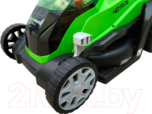 Изображение товара Газонокосилка аккумуляторная Greenworks G40LM35K4 40V 35см / 2501907UB (c АКБ 4Ач и ЗУ)
