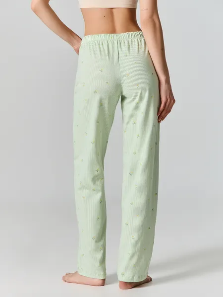 Изображение товара Штаны домашние Mark Formelle 532495 (р.164/170-106, цветы на зеленой полоске)