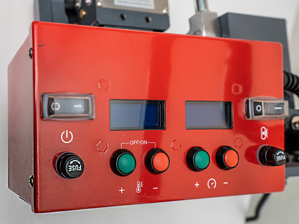 Изображение товара Сварочный аппарат СВАРПОМ Горячего клина СП31 / 3.31000