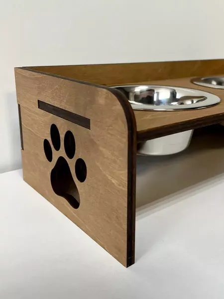 Изображение товара Набор мисок для животных ОМурМебель с двумя мисками (одна лапа)