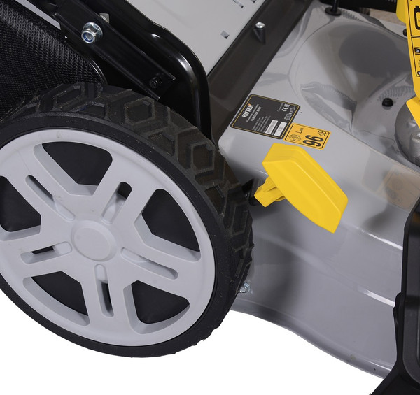 Изображение товара Газонокосилка бензиновая Huter Grey GLM-530SX (70/3/67)