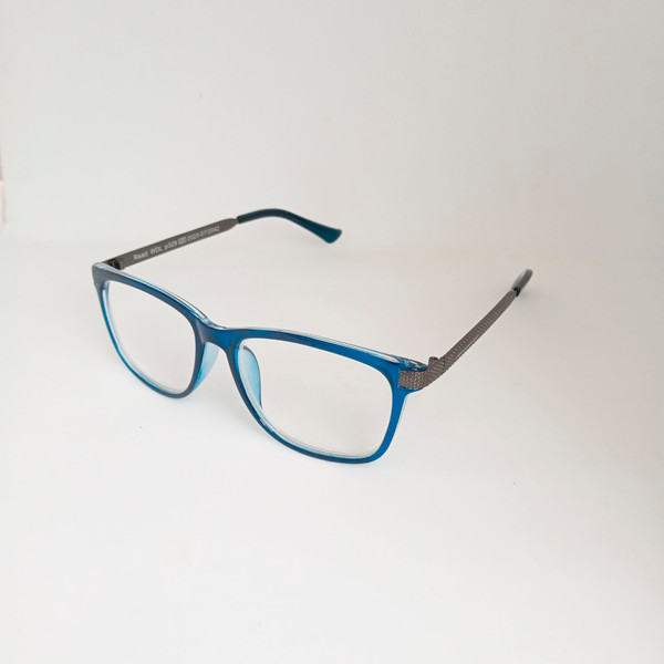 Изображение товара Готовые очки WDL Read p329 +1.50