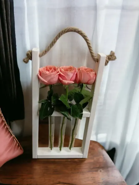 Изображение товара Ваза KraftHouse С 3 колбами / 2038545532821 (белый)