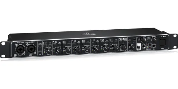 Изображение товара Аудиоинтерфейс Behringer UMC1820
