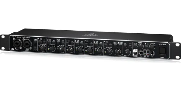 Изображение товара Аудиоинтерфейс Behringer UMC1820
