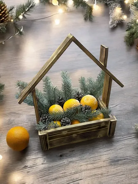 Изображение товара Ящик декоративный KraftHouse Домик С трубой 7.5x18x26 / 2041486077320 (обожженный)