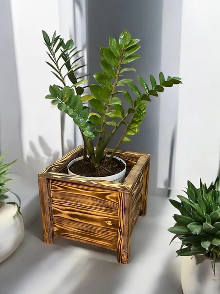 Изображение товара Кашпо KraftHouse Напольное 35x35x30 / 2043331830265 (обожженный)