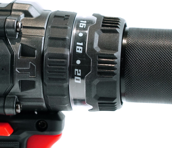 Изображение товара Аккумуляторная дрель-шуруповерт TEH TDBL1520-1B