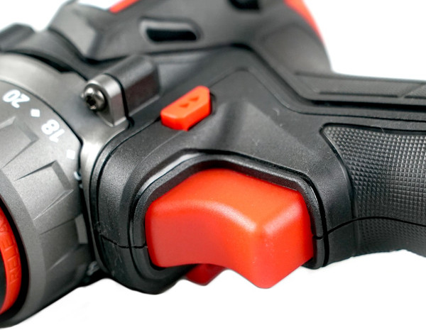 Изображение товара Аккумуляторная дрель-шуруповерт TEH TDBL420-2B