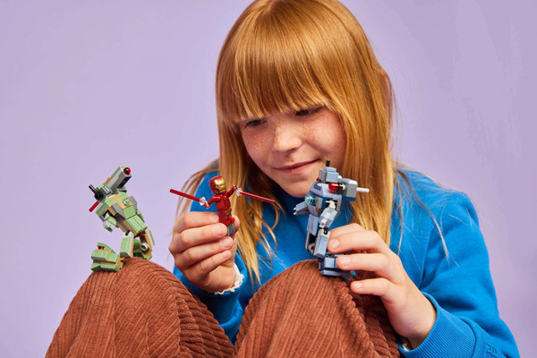 Изображение товара Конструктор Lego Marvel Железный человек и боевая машина против дронов 76320