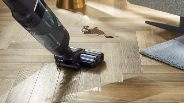 Изображение товара Вертикальный пылесос Philips XW7110/01