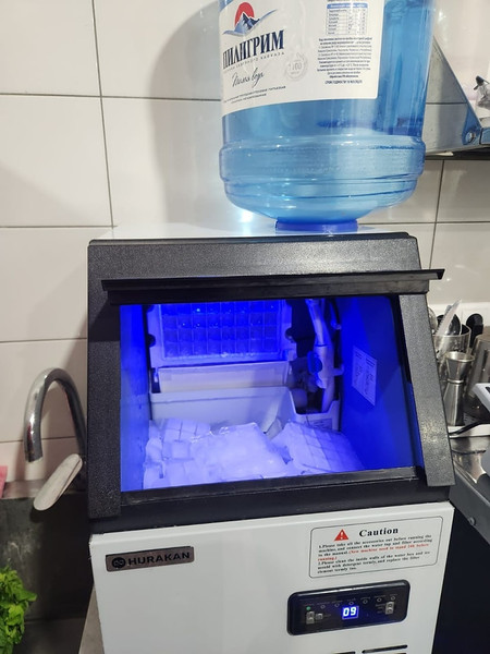 Изображение товара Профессиональный ледогенератор Hurakan HKN-IMC25 (кубики)