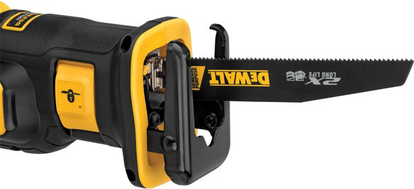 Изображение товара Профессиональная сабельная пила DeWalt DCS367P1
