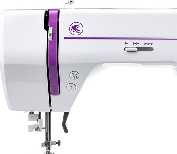 Изображение товара Швейная машина Chayka New Wave 3005