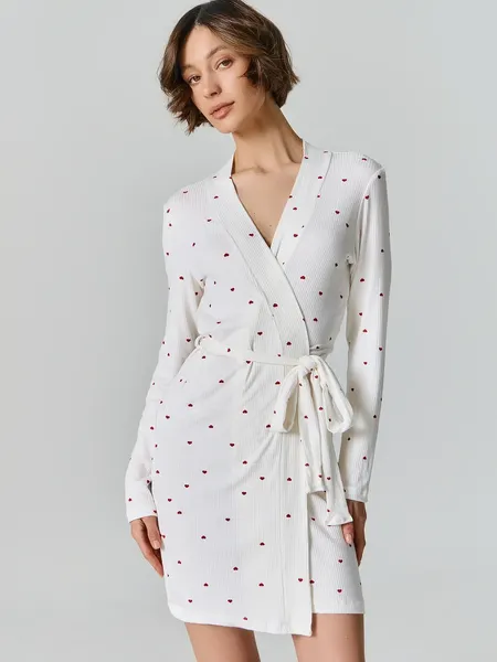 Изображение товара Халат Mark Formelle 552295 (р.158/164-100-106, сердечки на белом)