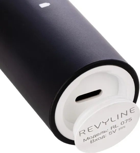 Изображение товара Электрическая зубная щетка Revyline RL 075 / 9049 (черный/красный)