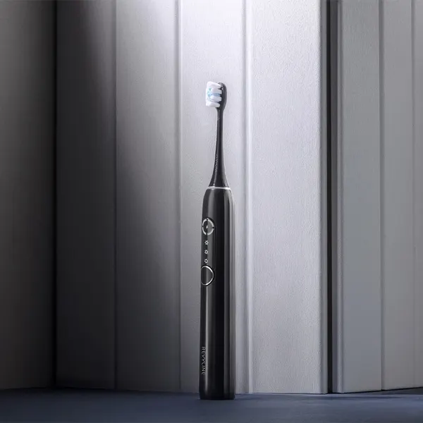 Изображение товара Электрическая зубная щетка Revyline RL 066 / 9089 (черный)