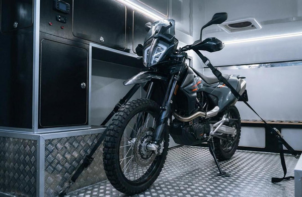 Изображение товара Прицеп-кемпер Camper.by X-treme Moto