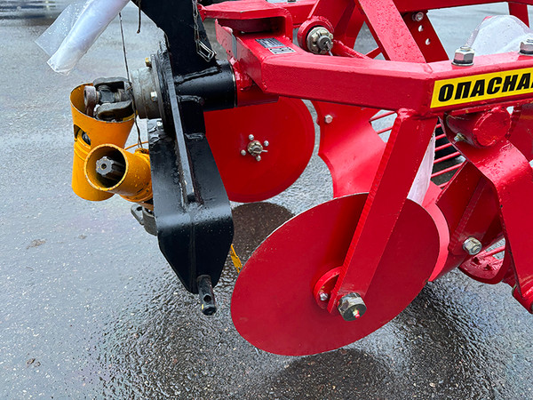 Изображение товара Картофелевыкапыватель МТЗ КФТ-2-01 / КФТ2-00.000-01