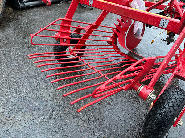 Изображение товара Картофелевыкапыватель МТЗ КФТ-2-01 / КФТ2-00.000-01