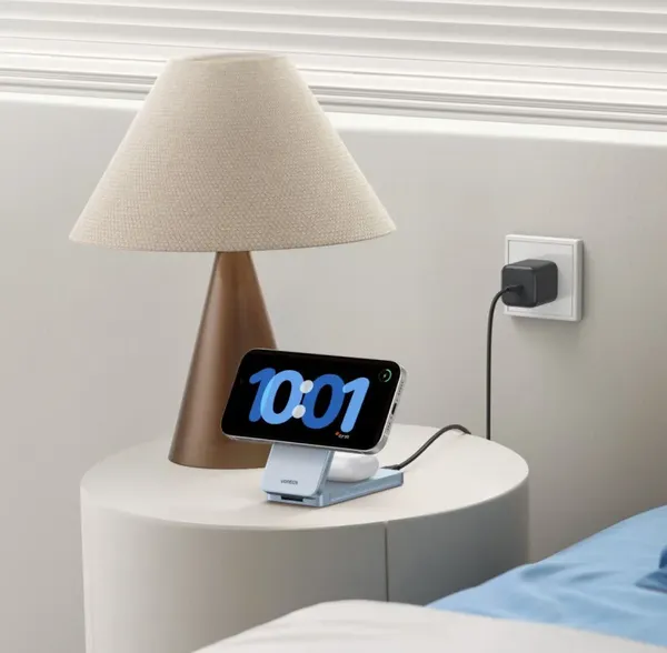 Изображение товара Зарядное устройство беспроводное Ugreen W756 / 55963 (голубой)