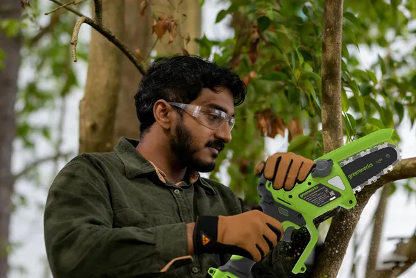 Изображение товара Пила цепная аккумуляторная Greenworks CS2410A / CS2410AUA (c АКБ и ЗУ)