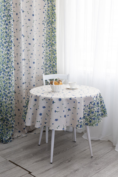 Изображение товара Скатерть Моготекс 1954Д-01/1Диам150 рис.1 5170/1 Васильки