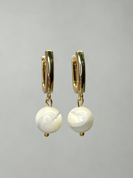 Изображение товара Серьги Wolves Перламутр Позолота 1839