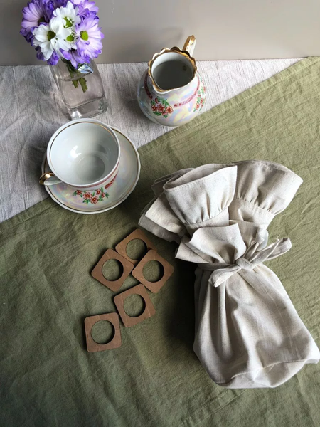 Изображение товара Сервировочная салфетка ОМурМебель 50x35см с рюшами + 5шт колец (5шт, серый)