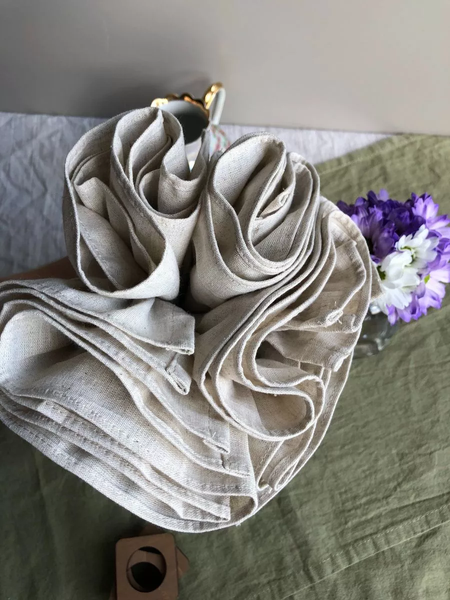 Изображение товара Сервировочная салфетка ОМурМебель 50x35см с рюшами + 5шт колец (5шт, серый)