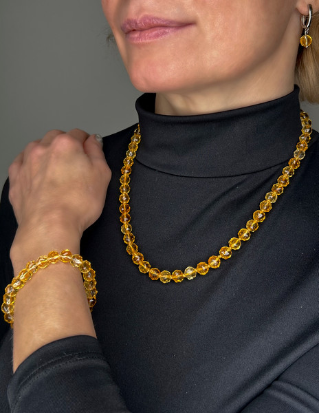 Изображение товара Браслет Wolves Топаз 2002 (р.16, с бриллиантовой огранкой)