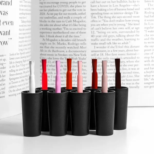 Изображение товара Гель-лак для ногтей IRISK One Step тон 001 (10мл)