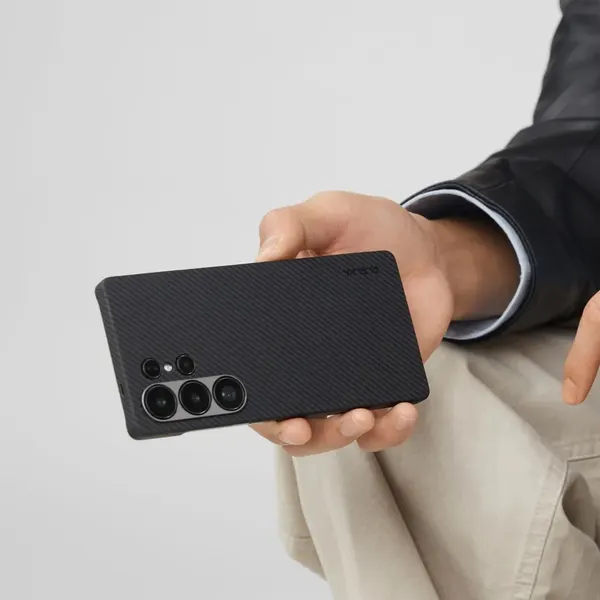 Изображение товара Чехол-накладка Pitaka Ultra-Slim Samsung Galaxy S25 Ultra (черный/серый)
