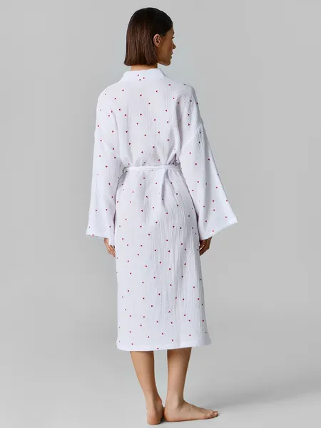 Изображение товара Халат Mark Formelle 552298 (р.170-92-98, сердечки на белом)