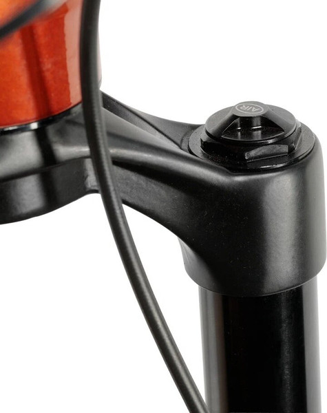 Изображение товара Велосипед Stinger Torsion STD 29AFD.TRSSTD.LGOR6 (LG, оранжевый, разобранный, в коробке)