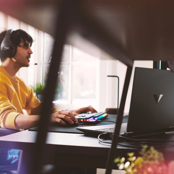 Изображение товара Игровой ноутбук HP Victus Gaming 15 15-fa2013dx Windows 11 Home / B95WHUA+8GB