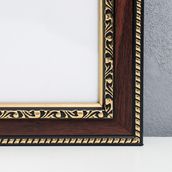 Изображение товара Рамка Мирам 50x70 / 9320637 (венге)