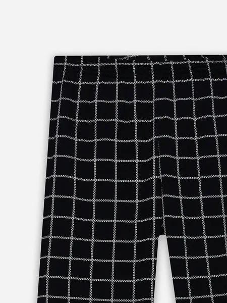 Изображение товара Комплект домашней одежды Mark Formelle 591039 (р.108-98-170/176, черный/клетка на черном)