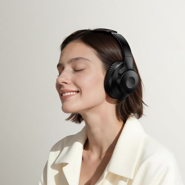 Изображение товара Беспроводные наушники Hoco W71 (черный)