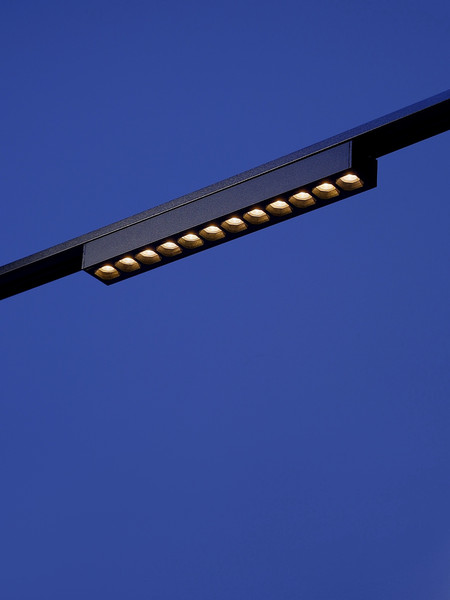 Изображение товара Трековый светильник Luazon Lighting Flat 10608065