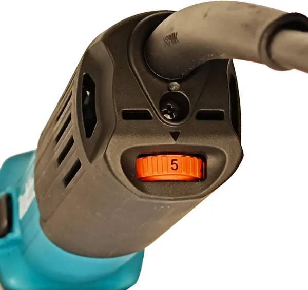 Изображение товара Профессиональная угловая шлифмашина Makita GA4600