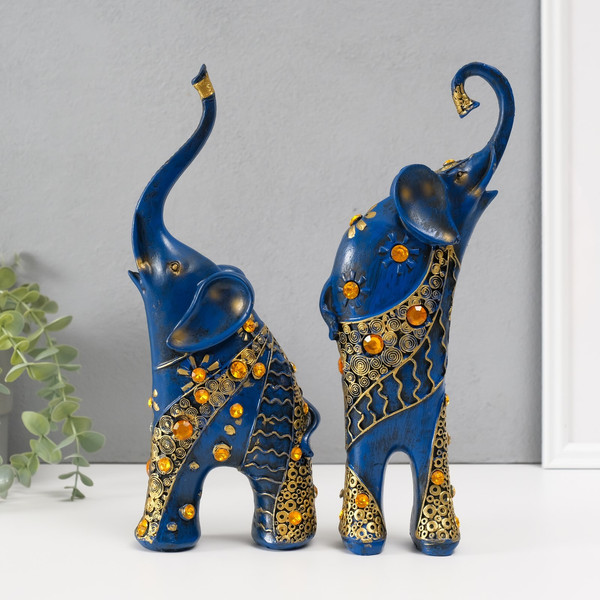 Изображение товара Набор статуэток Sima-Land Синие слоны с оранжевыми стразами / 4432845 (2шт)