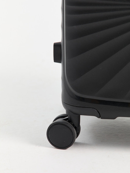 Изображение товара Чемодан на колесах L'case Cancun 25 (M, черный)