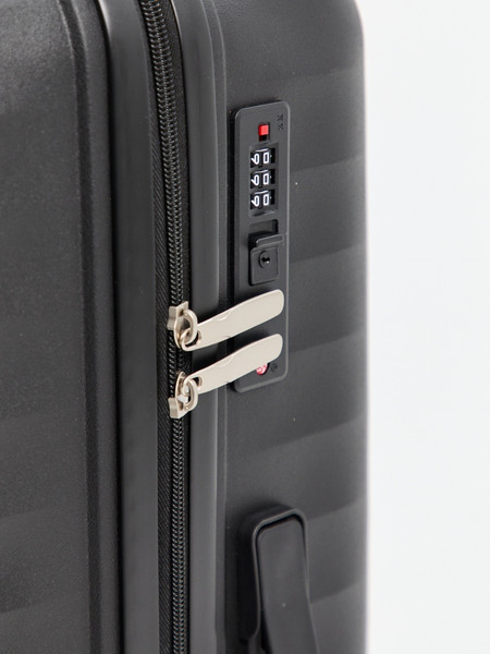 Изображение товара Чемодан на колесах L'case Cancun 25 (M, черный)