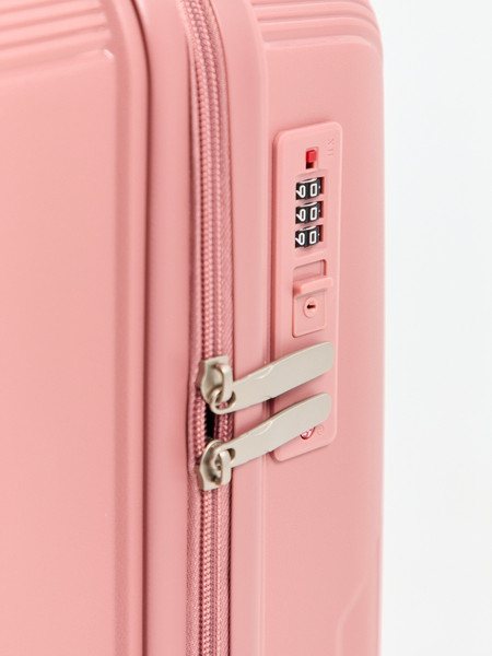 Изображение товара Чемодан на колесах L'case Riga 20 (S, розовый)