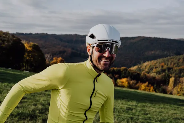 Изображение товара Защитный шлем FORCE Aero Alvaro 902543-F (р.XS/S, белый)