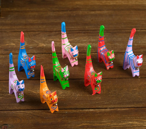 Изображение товара Набор статуэток Sima-Land Кошечки цветные под кольца 4165725 (4шт)