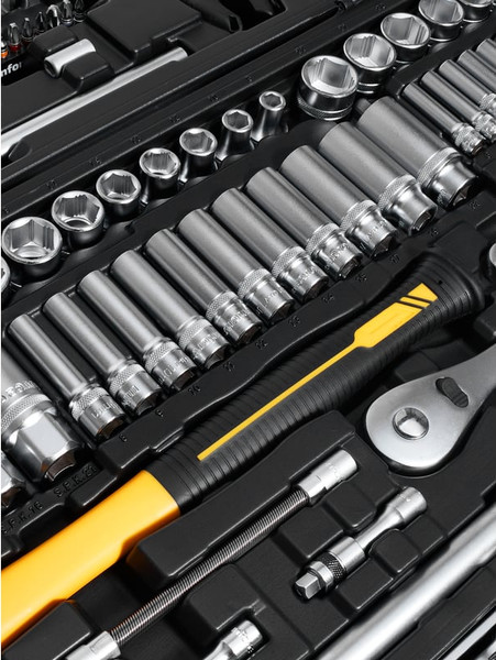 Изображение товара Универсальный набор инструментов Inforce 06-07-21 (150 предметов)