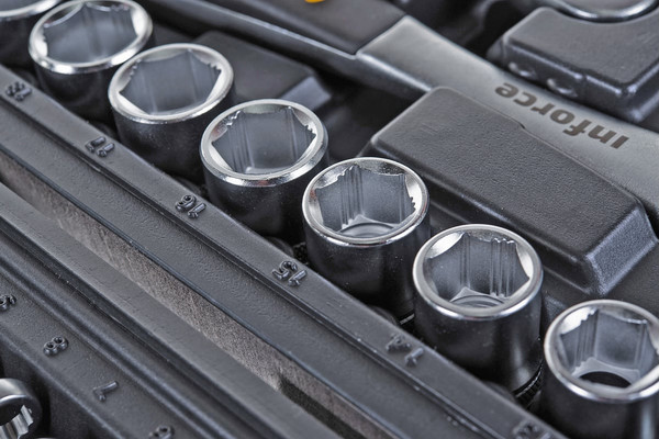 Изображение товара Универсальный набор инструментов Inforce 06-07-14 (85 предметов)